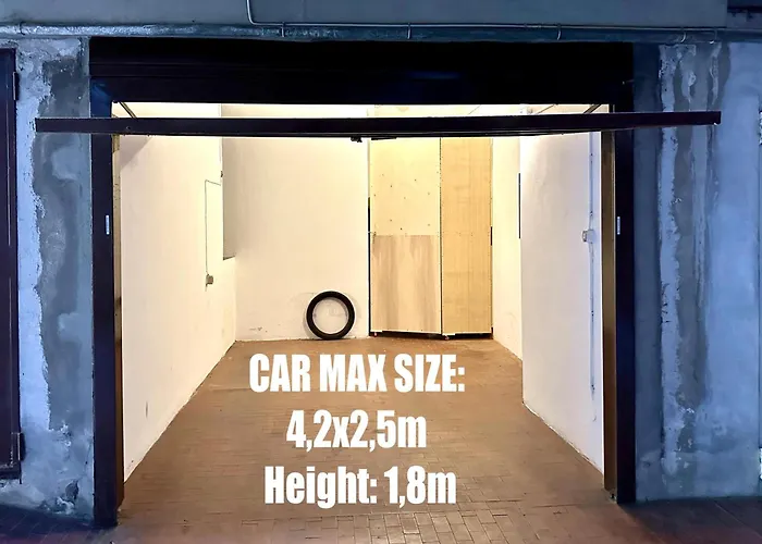 Apartament Roomy Flat With Garage - Porta Romana *