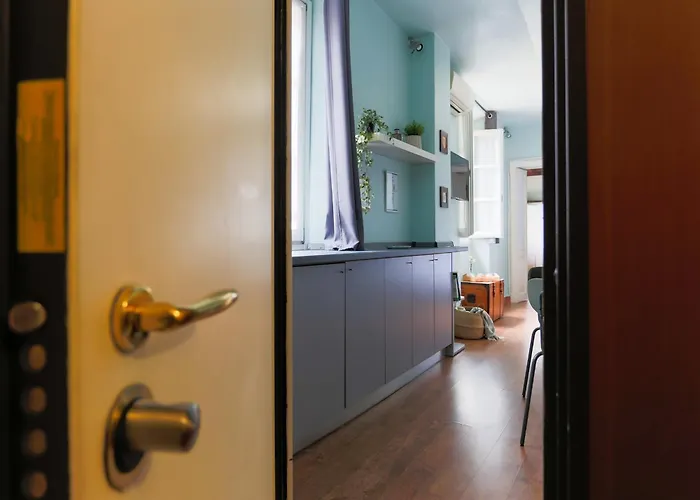 The Rent - Flat In Brera District 아파트 밀라노