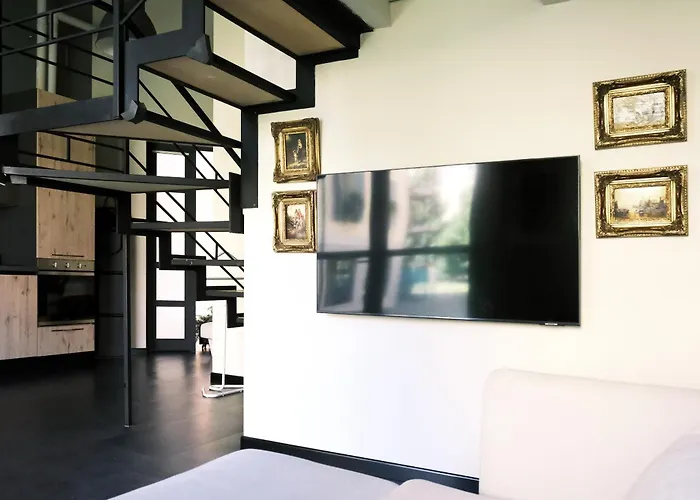 Comecasa Loft Navigli 2 Bedrooms Daire Milano