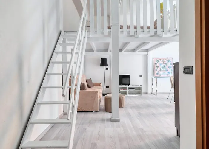 Apartmán Ideal Rent - Viale Corsica 41 *