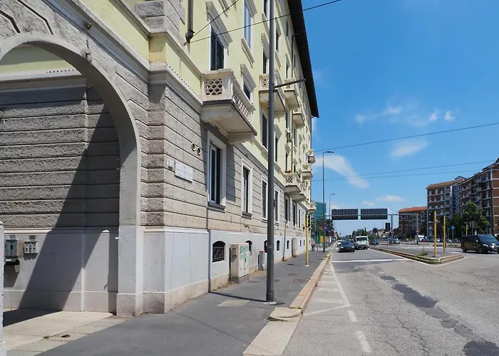 Apartamento Forlanini Con Free Parking Linate Airport *
