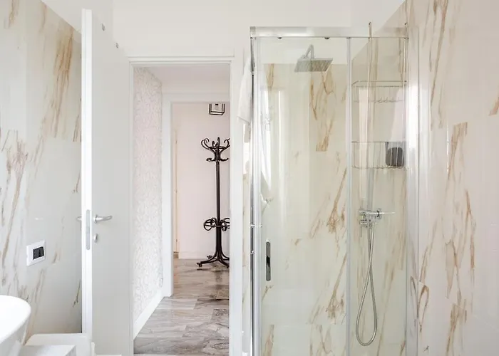 Apartment Bright & Modern 2 Min Metro 20min Niguarda H Mailand