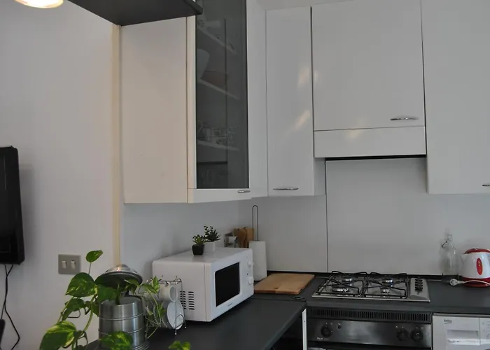 Portello Flat With Balcony