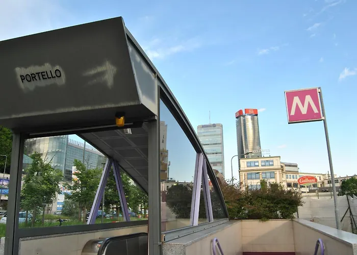 Apartment Portello Flat With Balcony Mailand