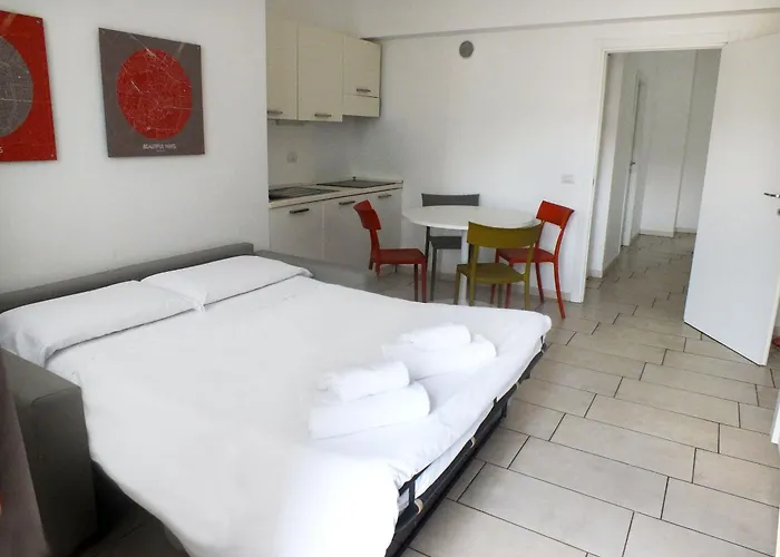 Aparthotel Bb Visconti 4*