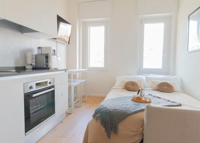 Modern & Stylish Near Isola & Station * Mailand