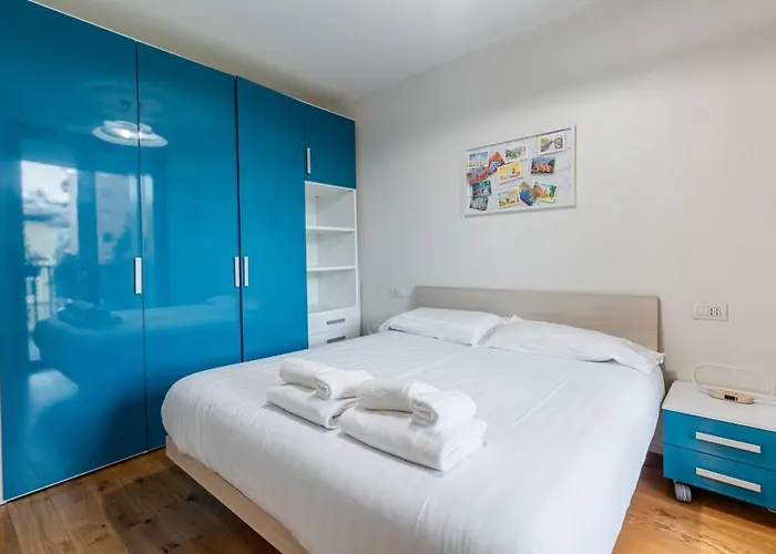 Homeby, Oasis Mediolan