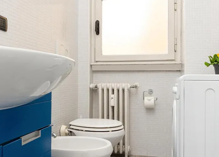 Apartment Artstay - Garibaldi Tower, Near Metro Station M5, M2 Milan