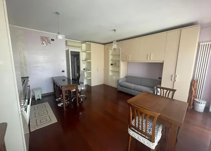 Navigli - 3 People Апартаменты *