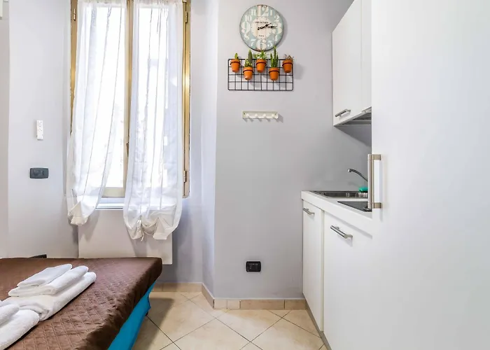 公寓 Domusmi Alessi *