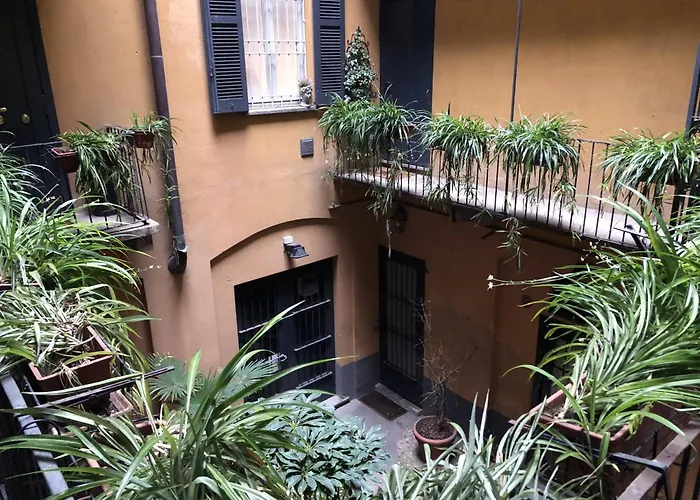 Brera Vip Spotlight - Brera - Duomo - Castello Sforzesco - Lanza Metro M2 Apartament