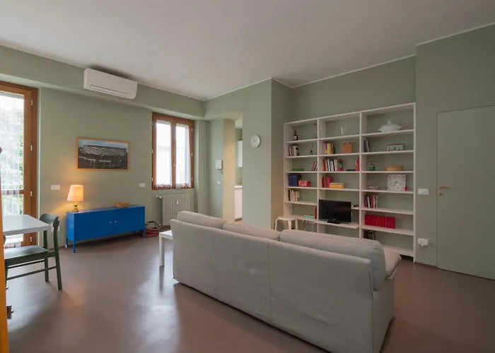 Apartment Xenia - Attic In San Siro Area