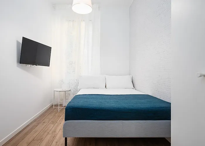 Classbnb-elegant Near The Center *