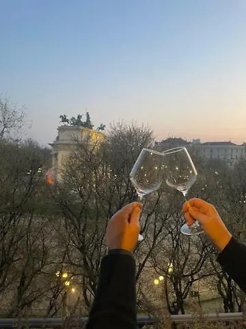 Arco Della Pace شقة