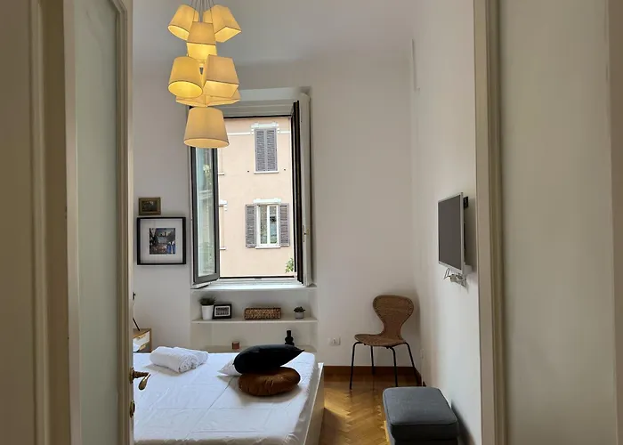 Via Stradivari - Vicino Duomo Apartman