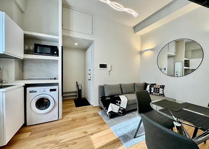 Future Tricolore * Milan