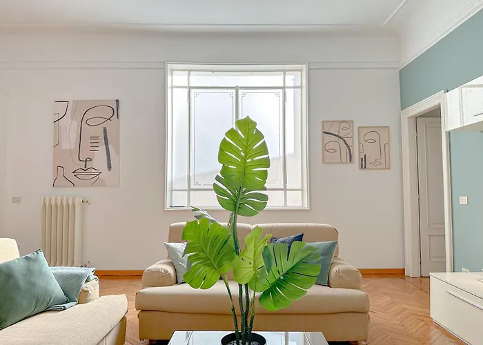 De Amicis 29 - Duomo - Sant'ambrogio * Milaan