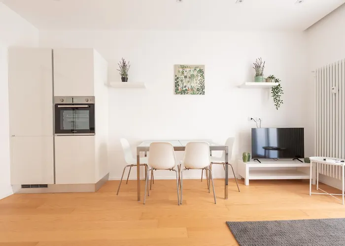 Апартаменты Easytopstay - Bramante Cozy Flat *