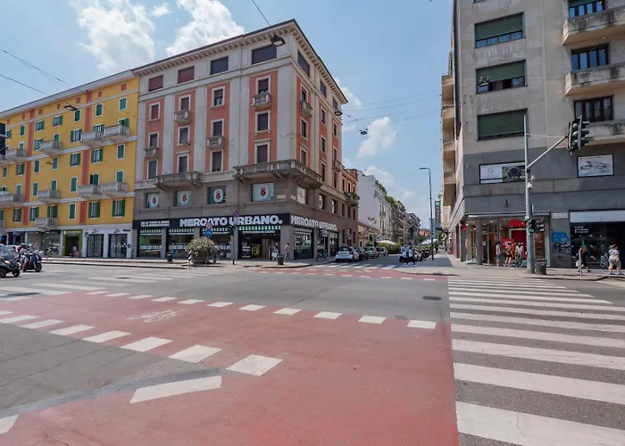 Stazione A 10min A Piedi, Porta Venezia - Corso Buenos Aires, Metro A 200m Apartment *