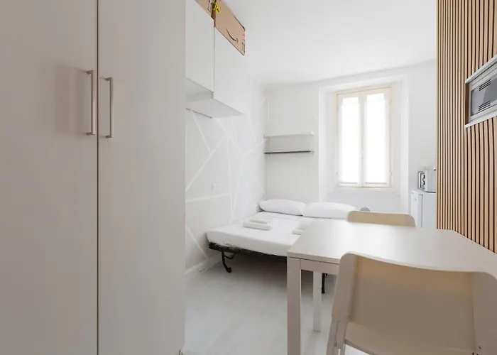 Guesthost - Cosy -m3 Yellow Line Affori Fn Milán
