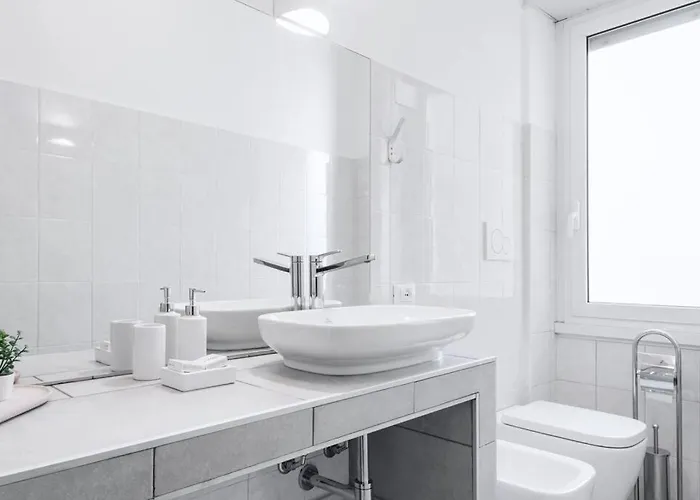 Easylife - - Montenero 4 - Porta Romana * Milánó