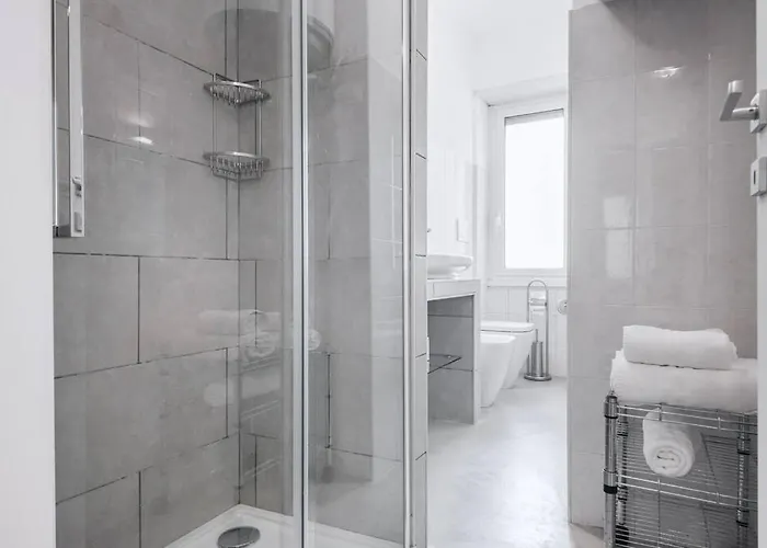 Easylife - - Montenero 4 - Porta Romana Apartman