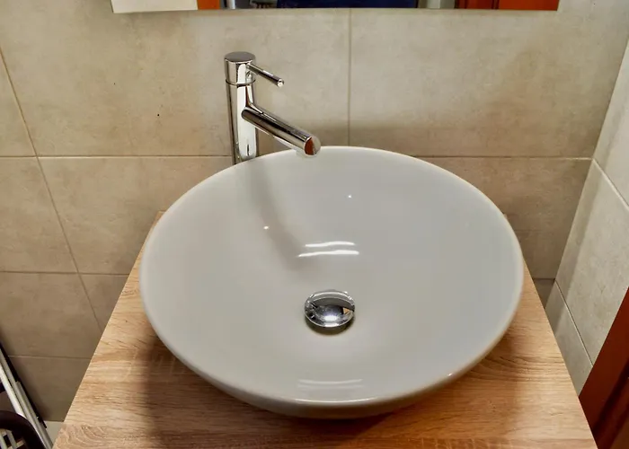 Cozy Fiore Mono - Rho Fiera, San Siro, Citylife Apartment Milan
