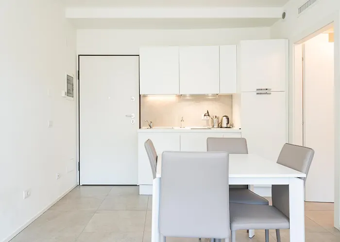 Apartamento Elegante Bilocale Isola A - Mirable Pm