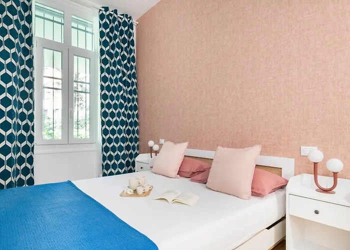 Easylife - - Corso Porta Nuova 15 - Brera * Милан