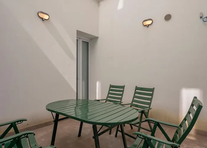 Xenia - Elegant Three-room In Moscova Area *