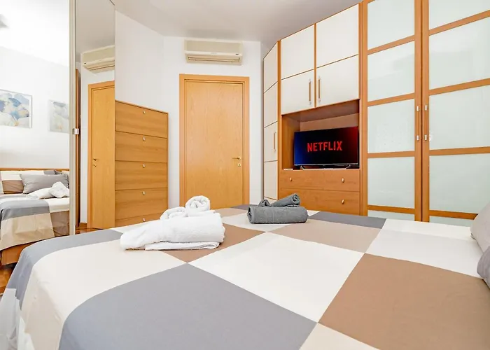 公寓 Arcimboldi Terrace - Parking Private Included, Free Wifi & Ac 米兰