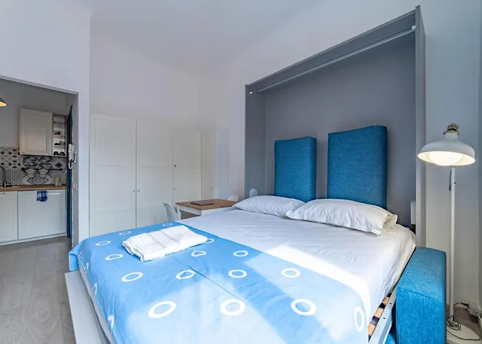 Completo A Isola - Cinque Minuti Da Porta Garibaldi Apartman