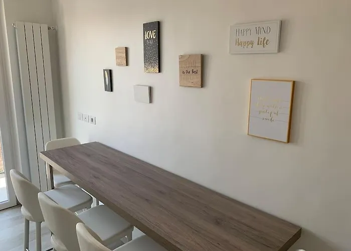 Trilocale Con Due Bagni M5 Citylife Skynest Appartement