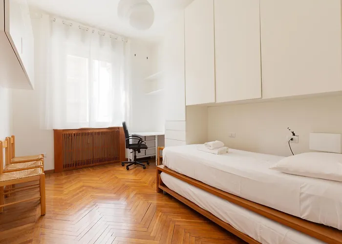 Apartamento Guesthost - Porta Ticinese - Modern Milán