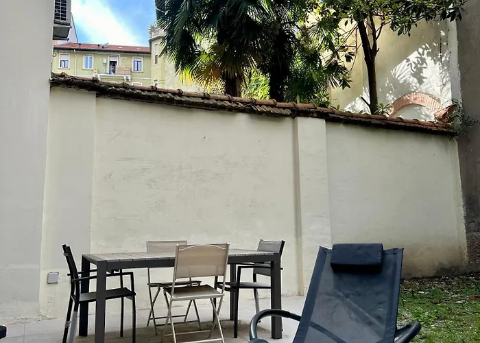 アパート Lr Deluxe - Porta Venezia - Bilocale Con Giardino Privato *