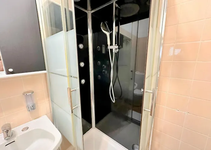 Esclusivo Rifugio Monti Al Niguarda, Apartment Milan
