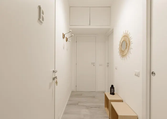 Pieno Centro Di Per Gruppi, Famiglie E Viaggi Di Lavoro Apartman *