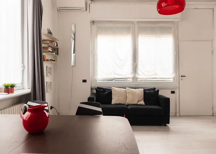 Youhosty - Porta Romana Dx Apartman *