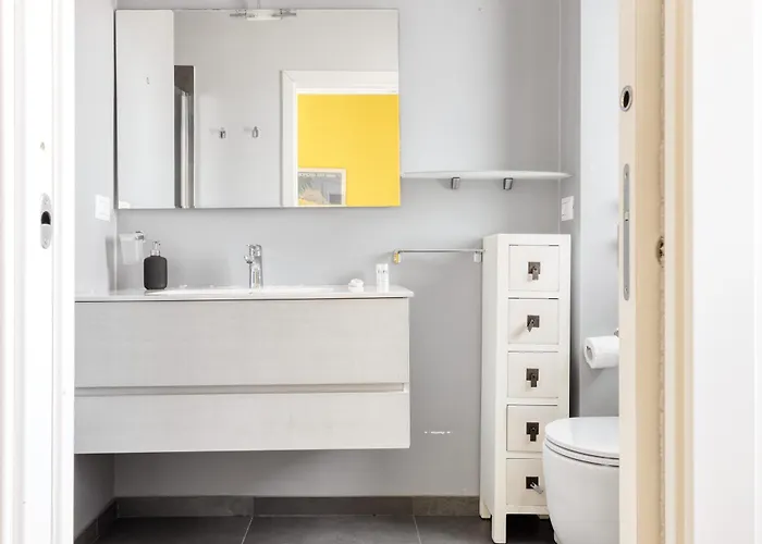 Apartman Joivy Stylish 2br Flat Next To Navigli *