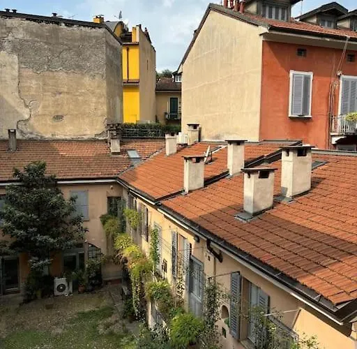 Casatania Corso Apartment Mailand