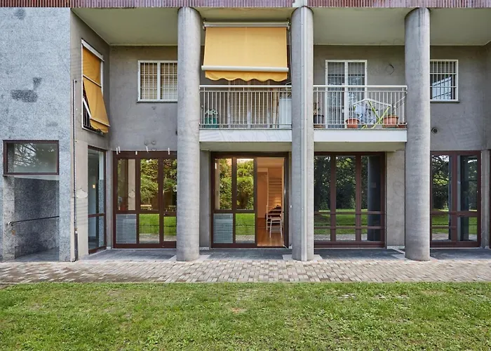 Yea - Your Exclusive Loft Next To Station Appartement Milaan