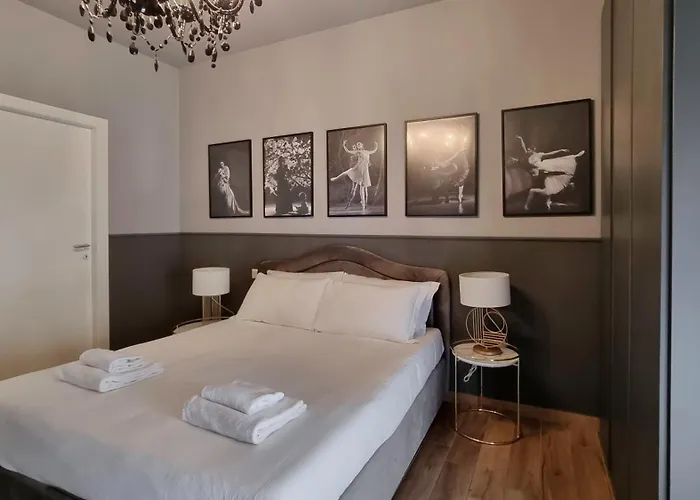 Lägenhet Intrho Porta Venezia Comfort Flat