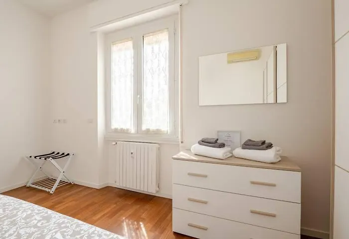 Like At - Close To Metro, Stadio San Siro, Duomo With Private Parking Place * 米兰