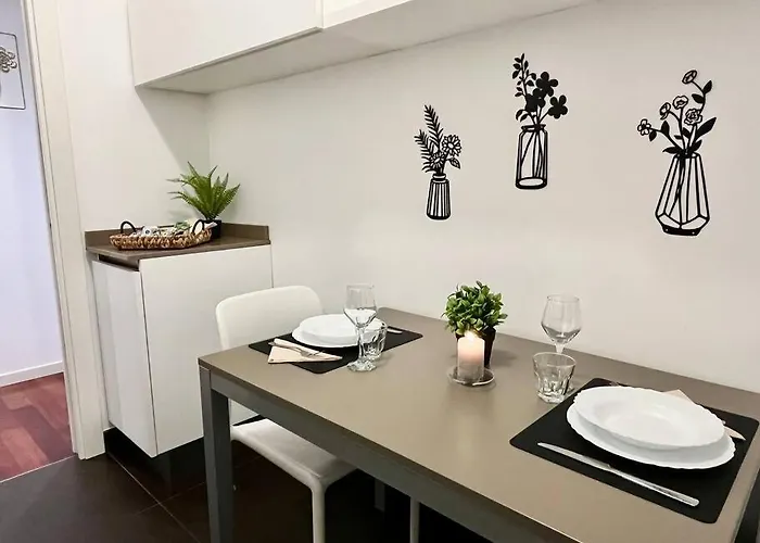 Station, 4-bed With Terrace Apartamento *