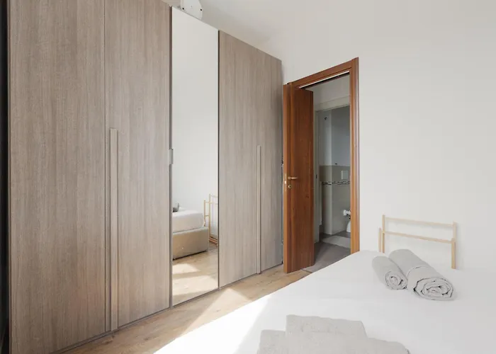 Guesthost - Darsena Navigli - Porta Genova M2 * 米兰