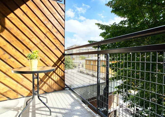 Italianflat - Elegant With Balcony In Navigli 3*