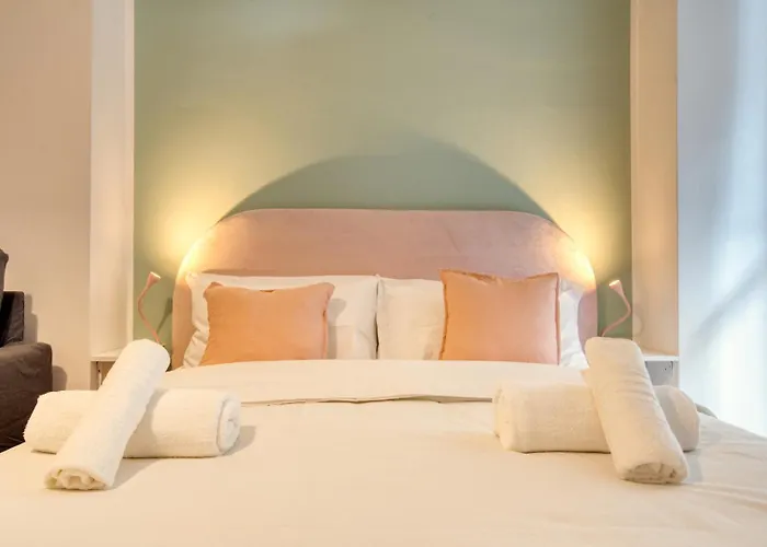 Pensión Italianflat - Elegant With Balcony In Navigli Milán