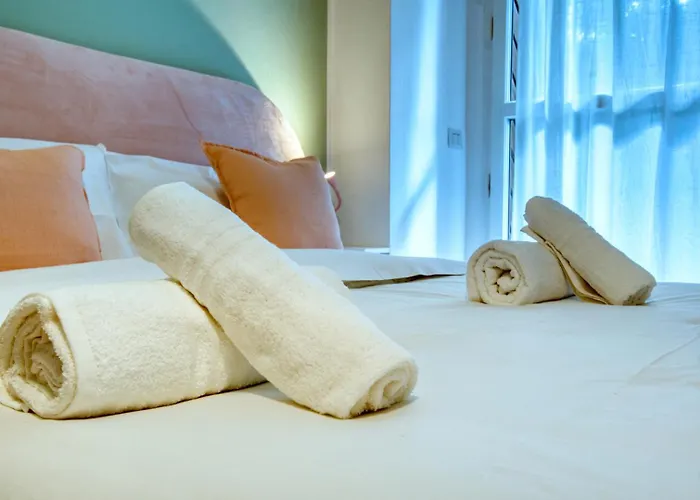 Italianflat - Elegant With Balcony In Navigli 3* Milán