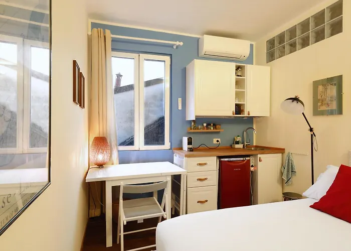 Boutique Loft On Navigli; Stylish Bright