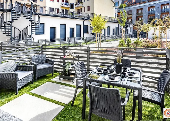 Borgo Milanese - Bocconi 15 Minuti Apartamento Milán